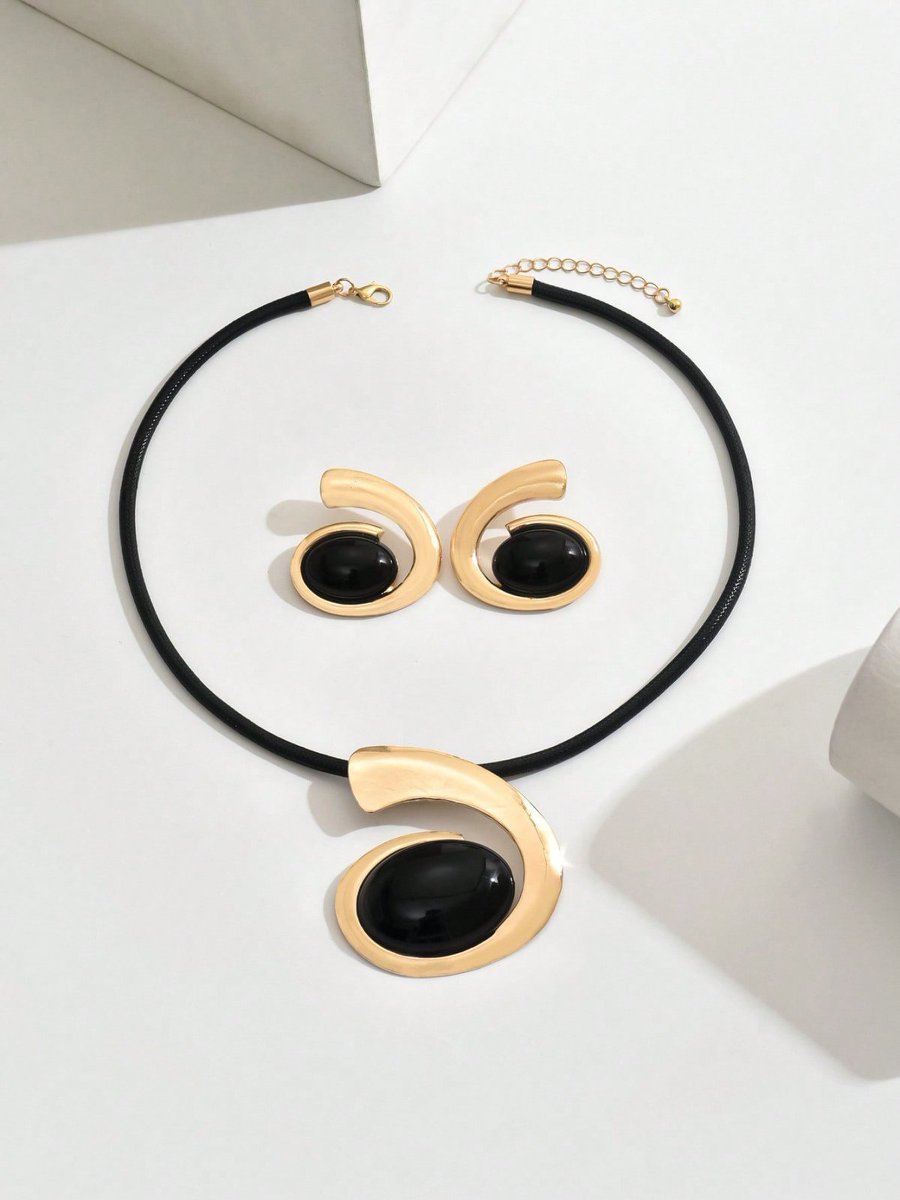 14K Gold Plated Black Onyx Swirl Choker Necklace And Earrings Set null