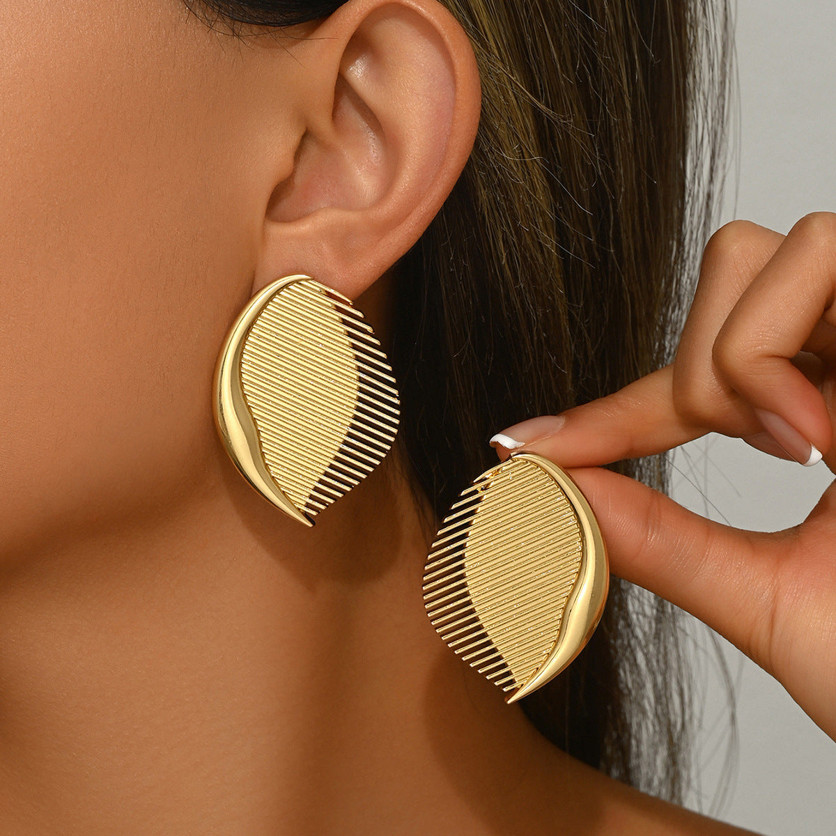 Fashion Women's Earrings Niche Fan-shaped Leaves My Store