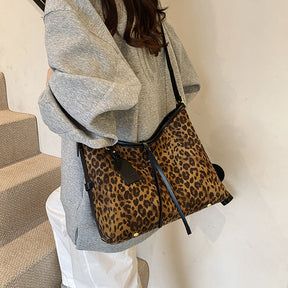 Women's Popular Leopard Print Large Capacity Shoulder Messenger Bag My Store