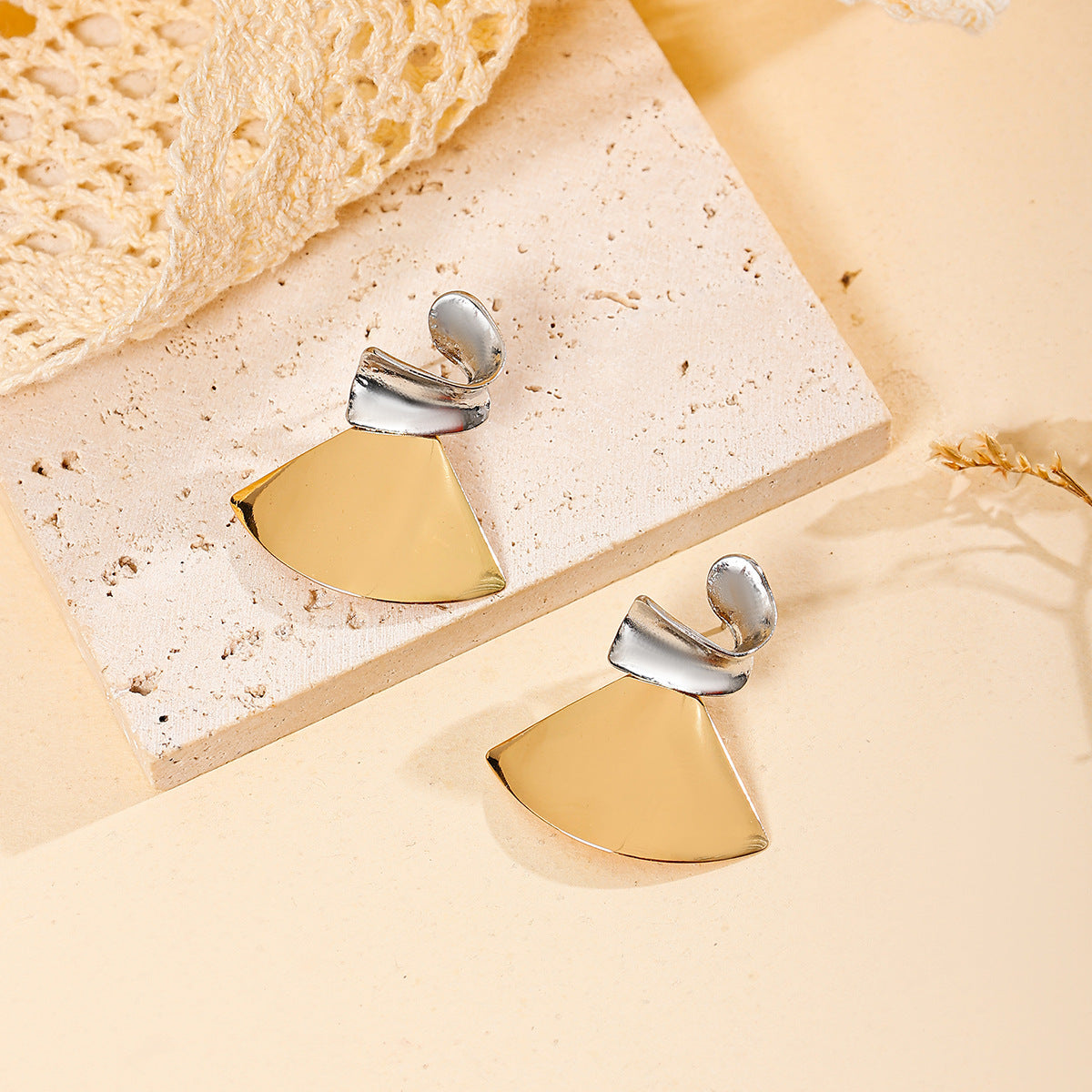 Retro Fan-shaped Textured Earrings Niche My Store